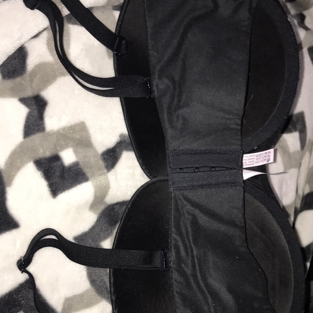 VICTORIA SECRET 36DDD/F80
